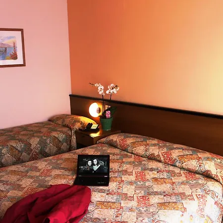 Aries Hotel Lesa