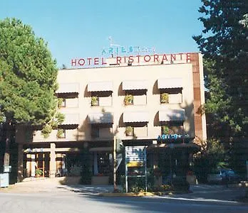 Hotel Aries 3*